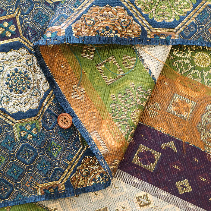 Gold Brocade (Kinran)  - Floral crest pattern - Image 5